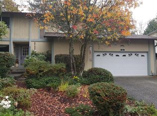 6734 SE 69th Pl, Bellevue, WA 98006