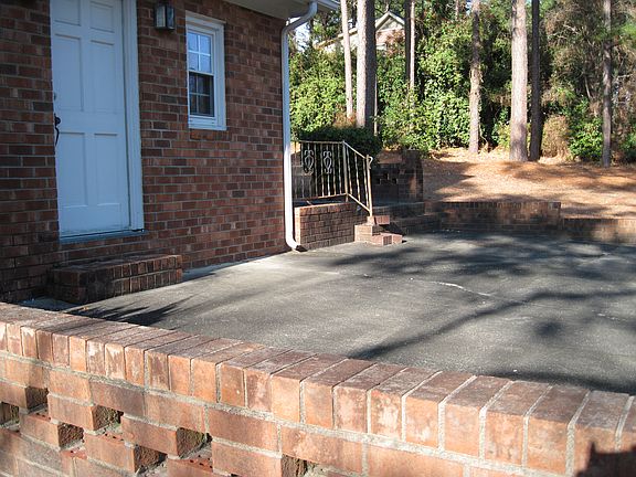 Side door into the Mud Room