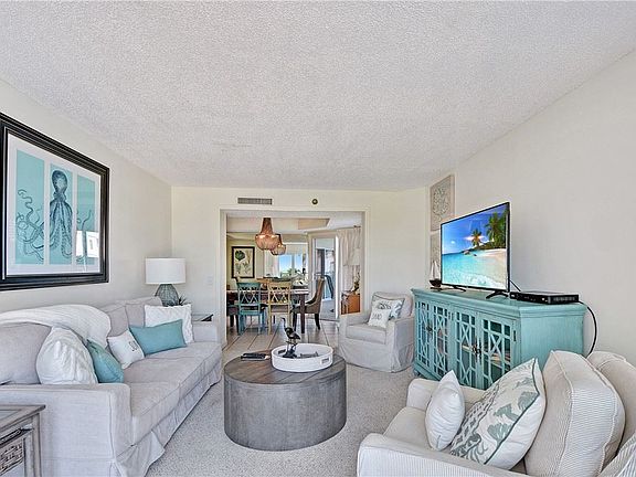4th image of 1440 Ocean Blvd Unit 128