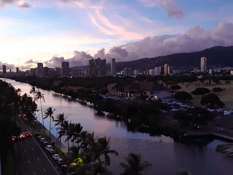 2611 Ala Wai Blvd — Photo 3