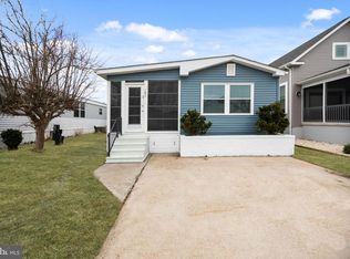 187 Beachcomber Ln, Ocean City, MD 21842