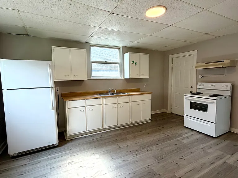 714 Berry St #1 — Photo 9