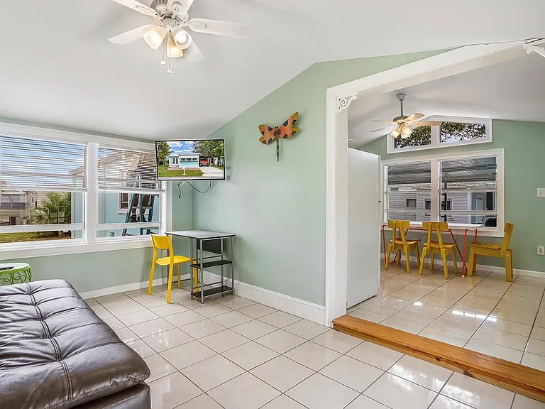 1680 SW 84th Ave — Photo 19