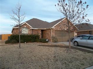 121 Meadow Crest Dr, Princeton, TX 75407