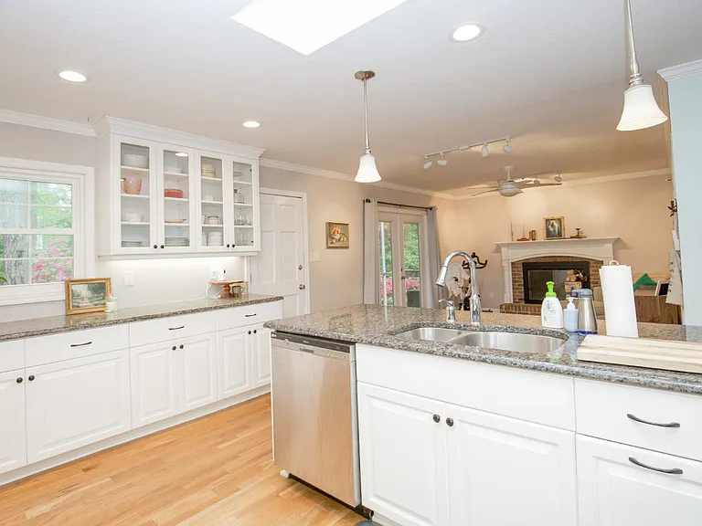 3421 Regiment Dr — Photo 48