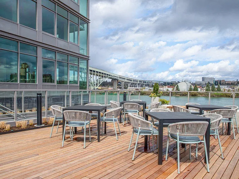 Breathtaking views of the Fremont Bridge and skyline