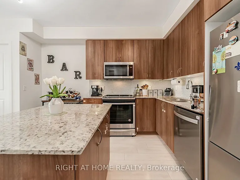 4655 Glen Erin Dr #206 — Photo 6