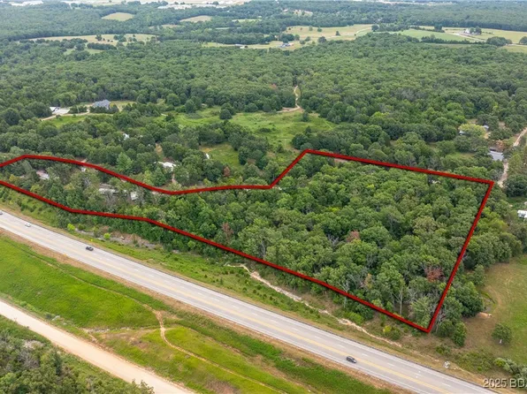 821 Lester Dr, Camdenton, MO 65020
