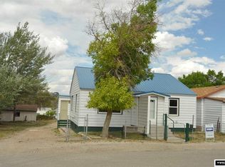 423 W Miller St, Rawlins, WY 82301