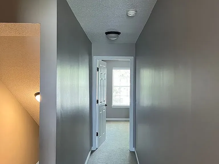 24 Courtyard Way — Photo 11