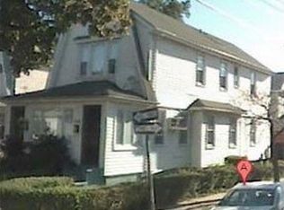 5729 136th St, Flushing, NY 11355