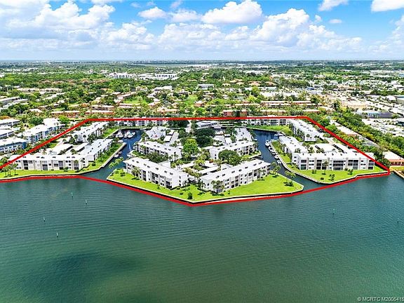 4th image of 1950 SW Palm City Rd APT 7207