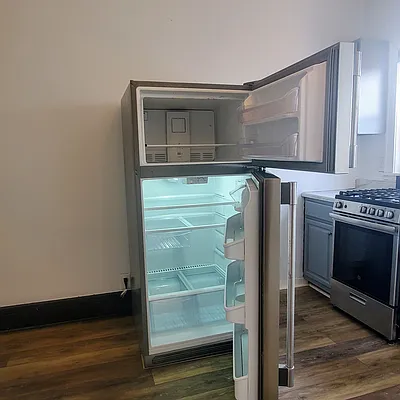 Rented by Adams David J, LREB | media 6