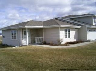3190 White Tail Ln UNIT A, Oshkosh, WI 54904