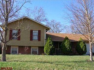 2nd image of 837 Countryside Dr