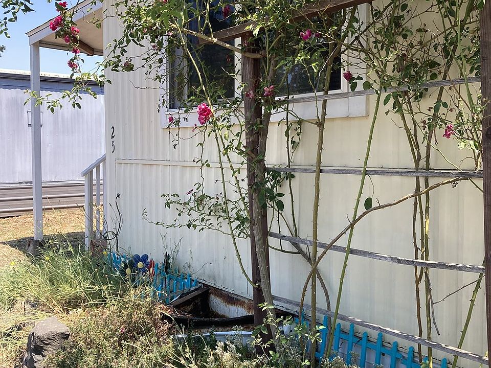2nd image of 1011 N 9th St Unit 25
