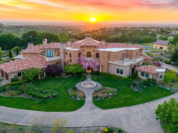 4269 Fairway View Dr, Loomis, CA 95650