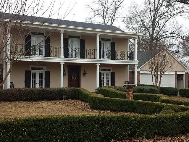 1st image of 4873 Lake Dr
