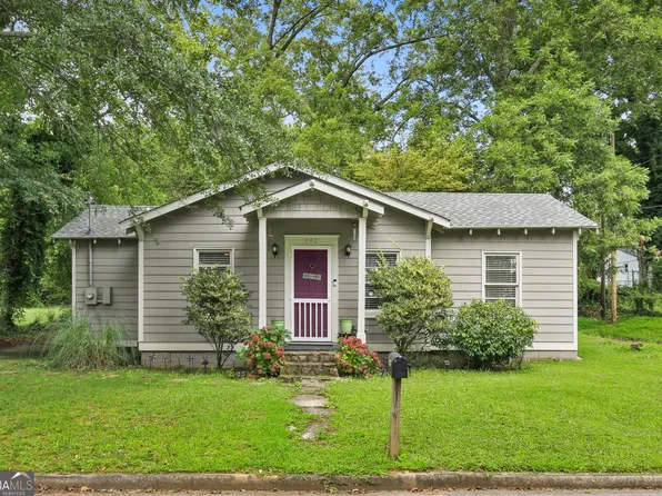 842 3rd St, Stone Mountain, GA 30083