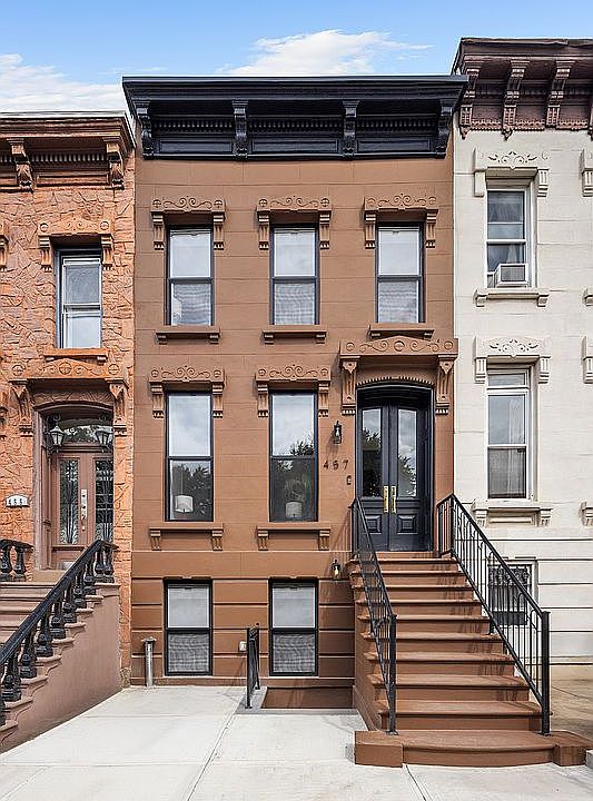 1st image of 457 Van Buren St