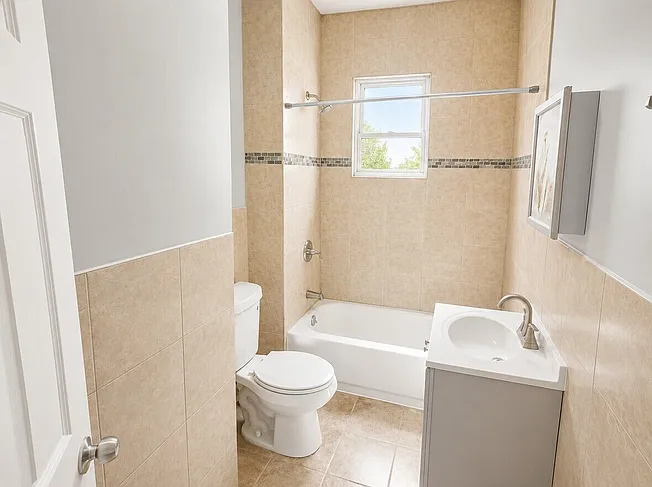364 11th Ave #6 — Photo 7