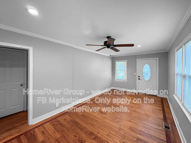 503 Central Dr #A — Photo 2