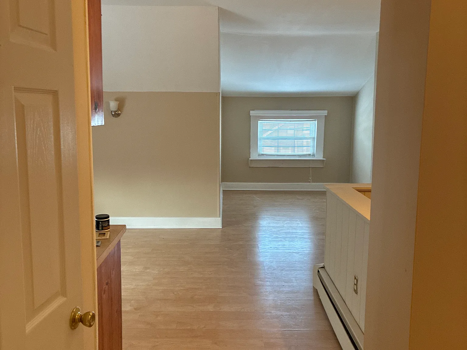 2 bed, 1800 sqft, $2,100 — Photo 2