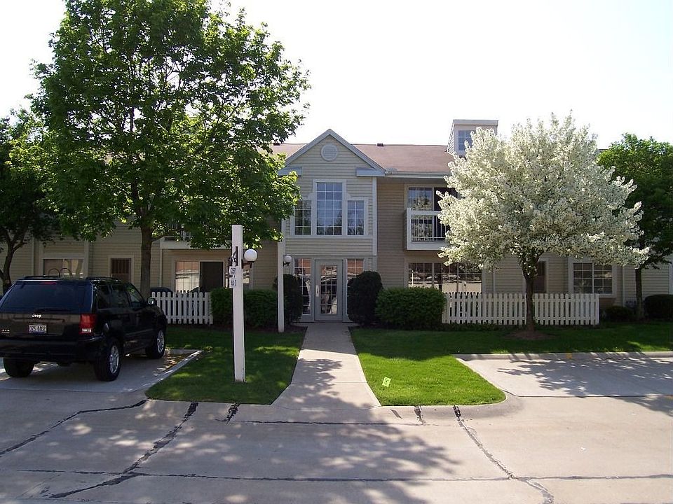 1st image of 2857 N Bay Dr APT O11