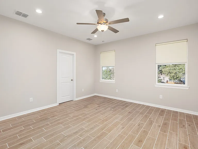 Villas on Ware — Photo 4