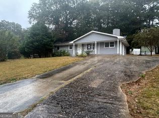 965 Cone Rd, Forest Park, GA 30297