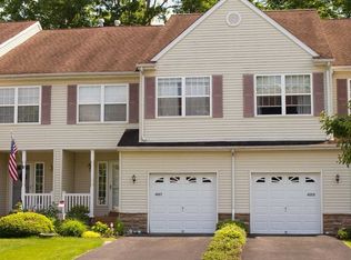 4007 Ridgecrest Dr, Wappingers Falls, NY 12590