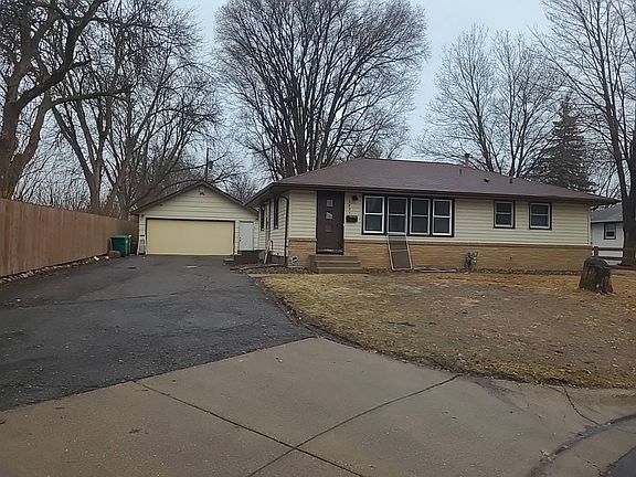 3rd image of 5837 Upton Ave N