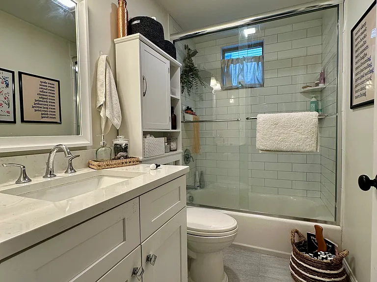 19 Bellevue St #1 — Photo 5