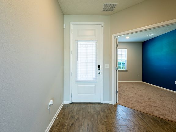 5th image of 68 Redland Way