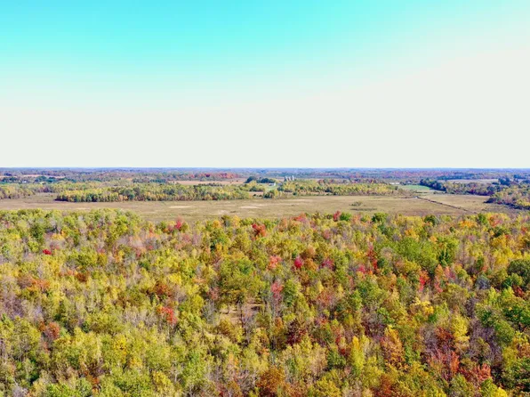 58280 Boundary Line Rd, Askov, MN 55704