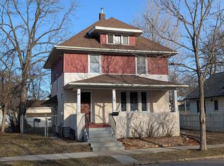 404 9th Ave NE, Rochester, MN 55906