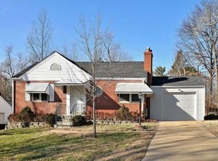 647 Lilac Ave, Saint Louis, MO 63119