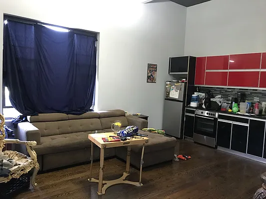 Rented by Premier Metro Realty Corp | media 46