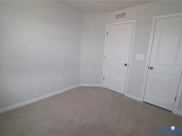 419 Burden Dr — Photo 50