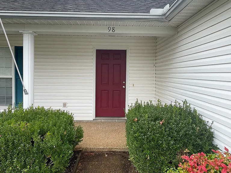 98 Turtle Creek Dr — Photo 1