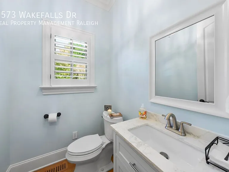 6573 Wakefalls Dr — Photo 43