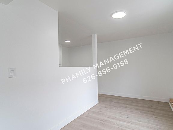 4th image of 11230 Klingerman St #3