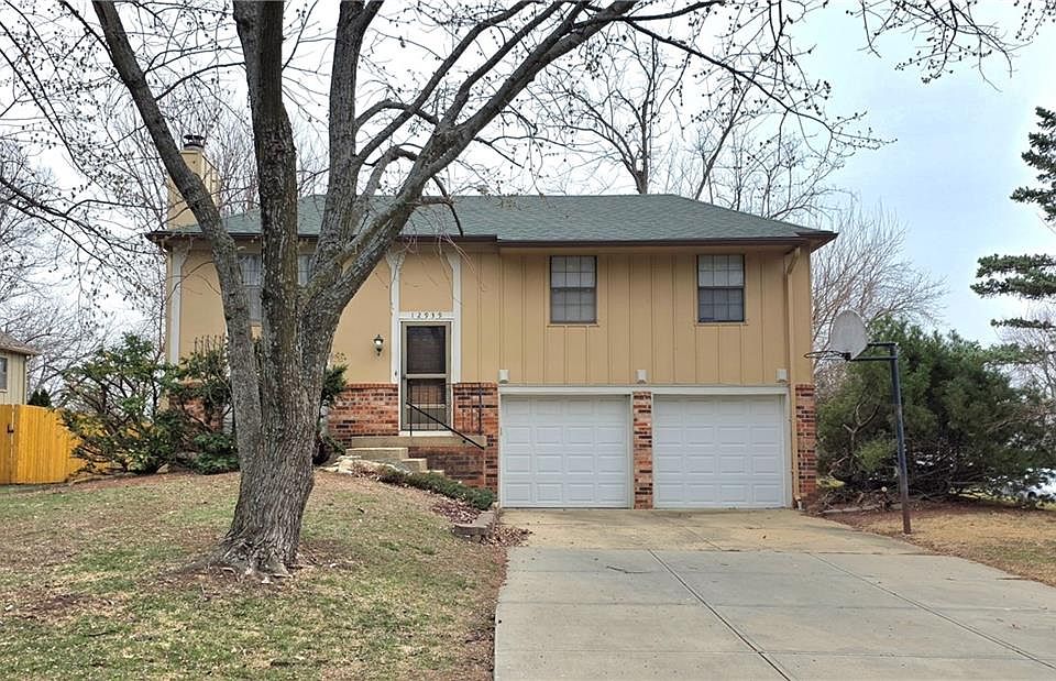 1st image of 12939 S Raintree Dr