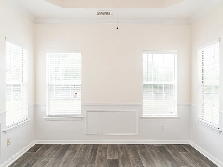 1322 Deer Trail Rd — Photo 6
