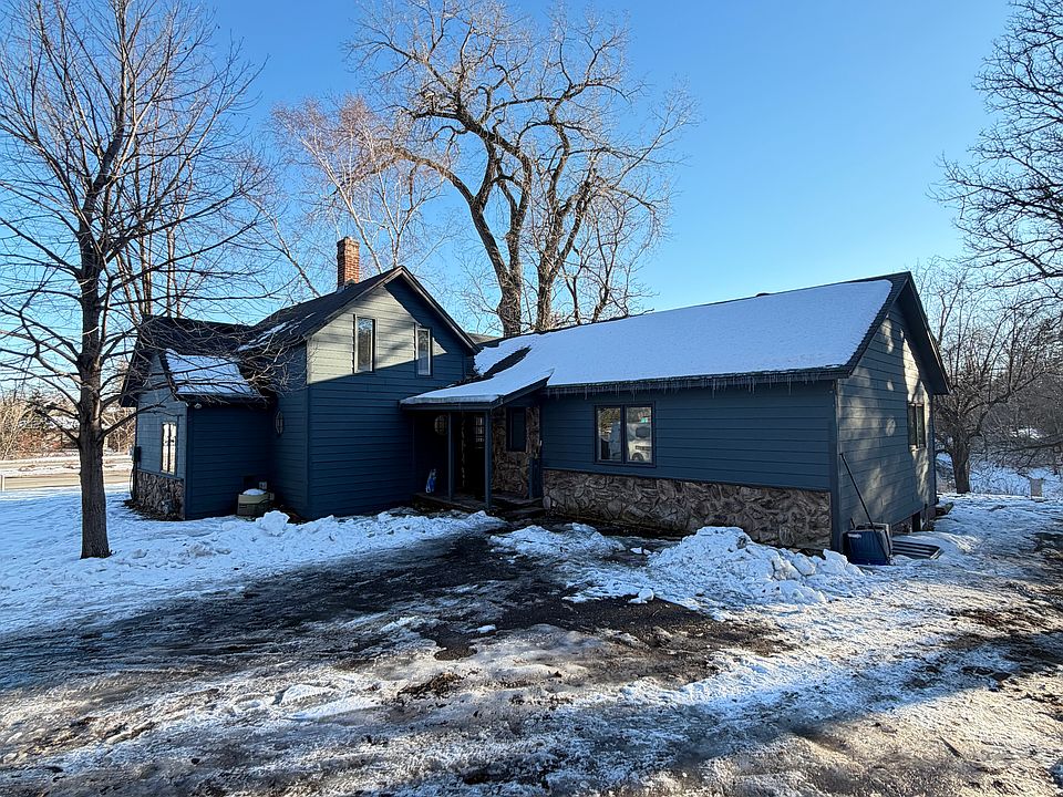1st image of 7431 Lake Dr