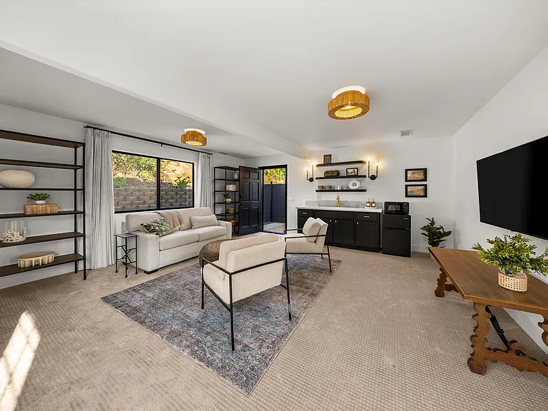1378 Sycamore Canyon Rd — Photo 17