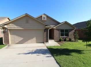 808 Accipiter St, Norman, OK 73072