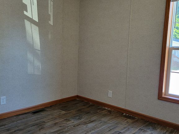 5th image of 38000 Le Chateau Blvd #932