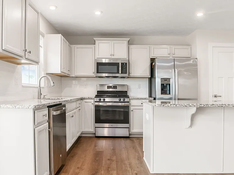 84-1 Lucca Rd — Photo 21
