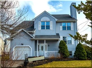278 Hillside Rd, North Andover, MA 01845